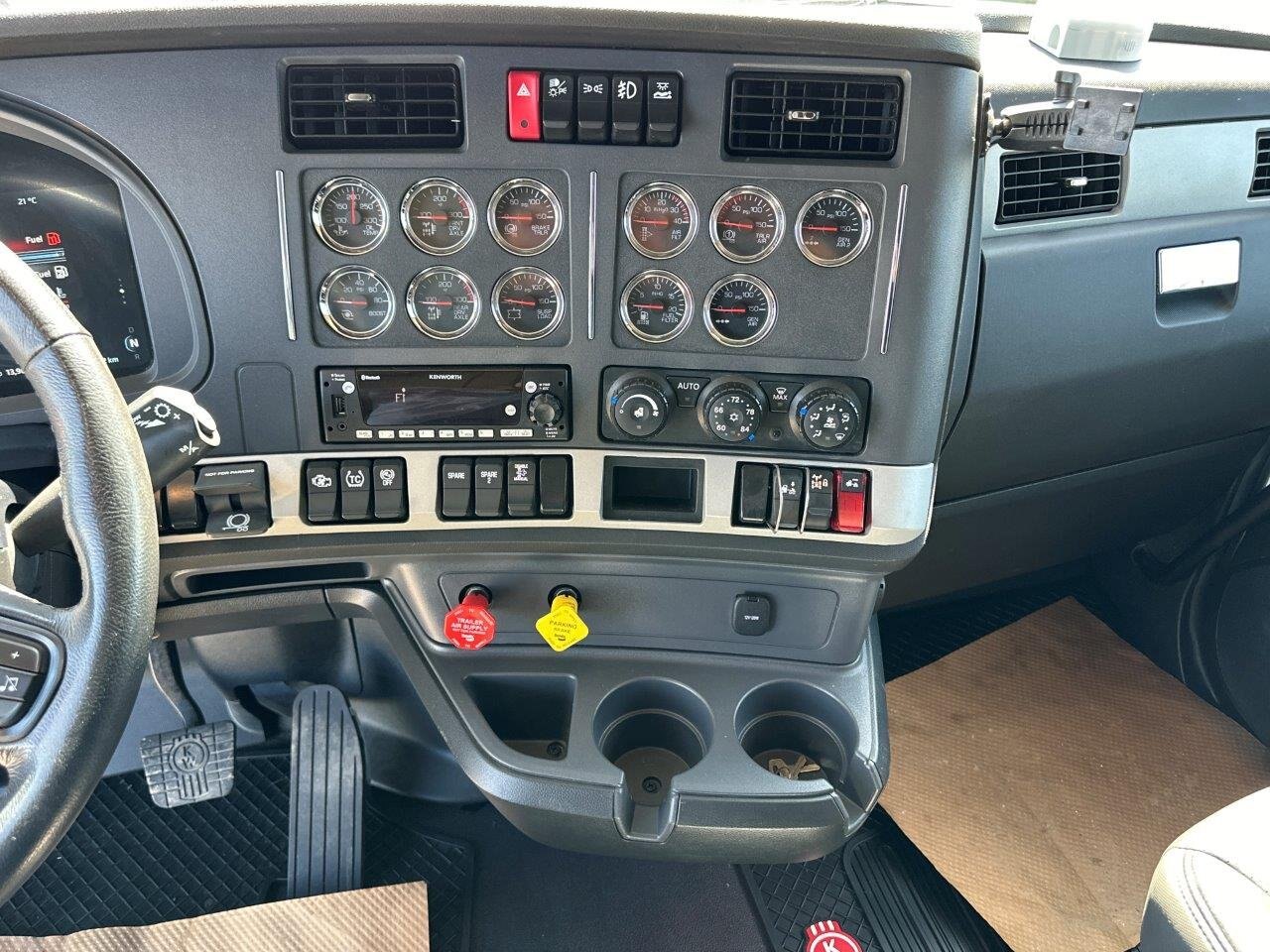 2023 Kenworth T680 Sleeper Truck #8824 JA 