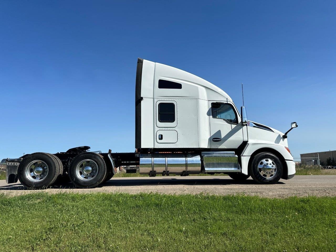 2023 Kenworth T680 Sleeper Truck #8824 JA 