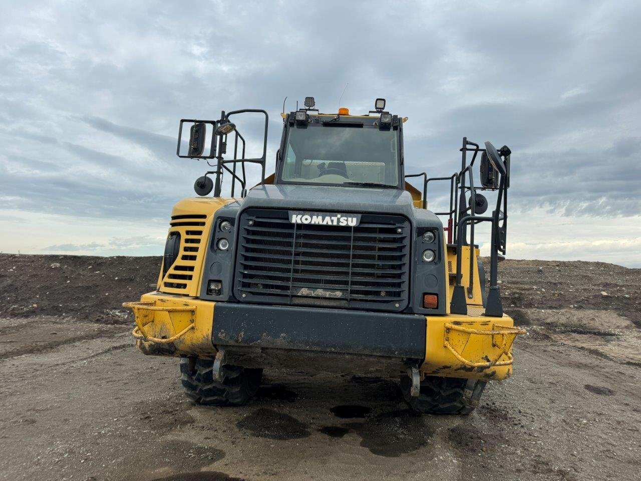 2014 Komatsu HM400 3 Rock Truck #8781 JP