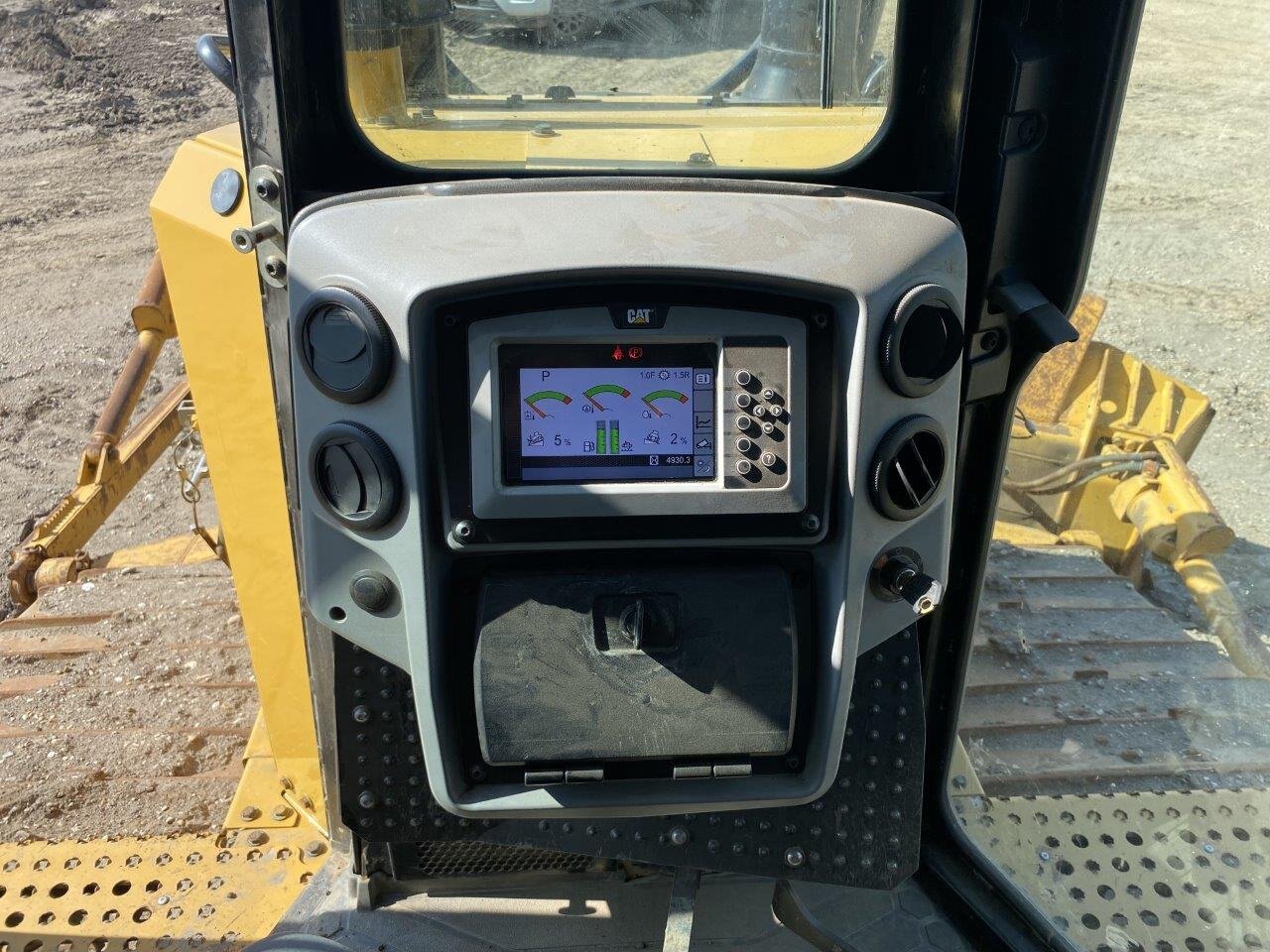 2018 Cat D6T LGP Dozer with Angle Blade and Winch #8780 JP