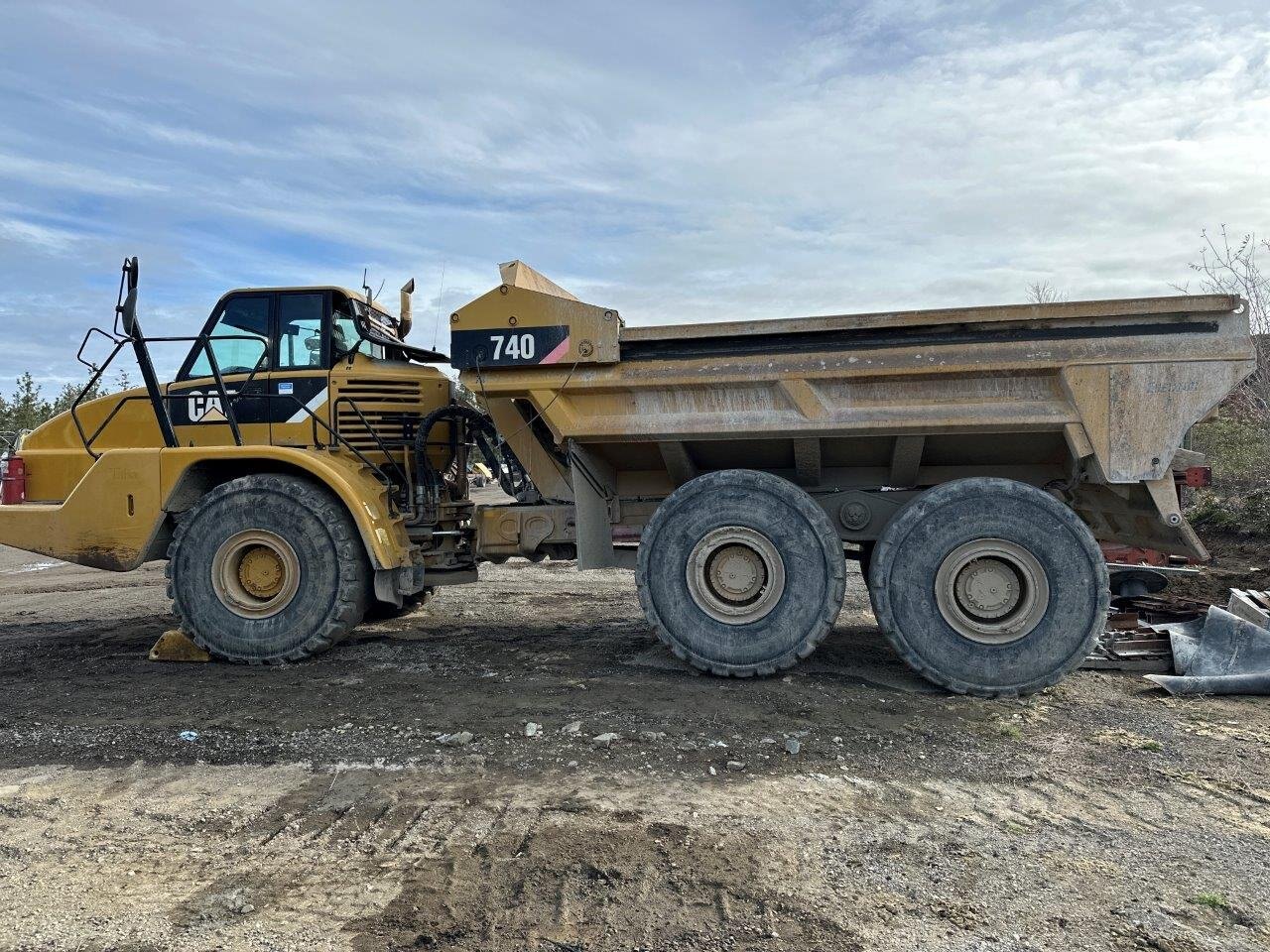 2011 CAT 740EJ Ejector Rock Truck #7151 JP