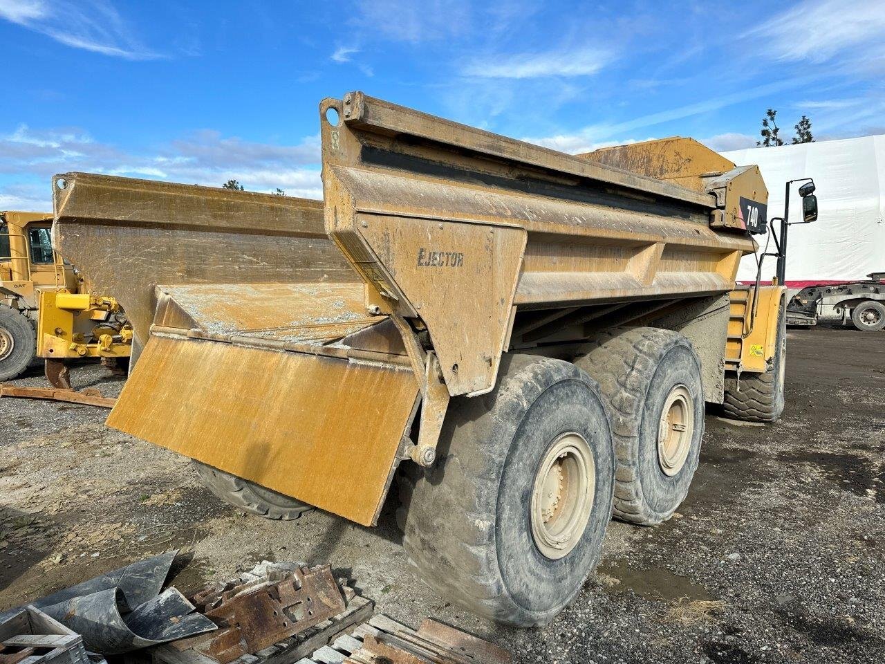 2011 CAT 740EJ Ejector Rock Truck #7151 JP