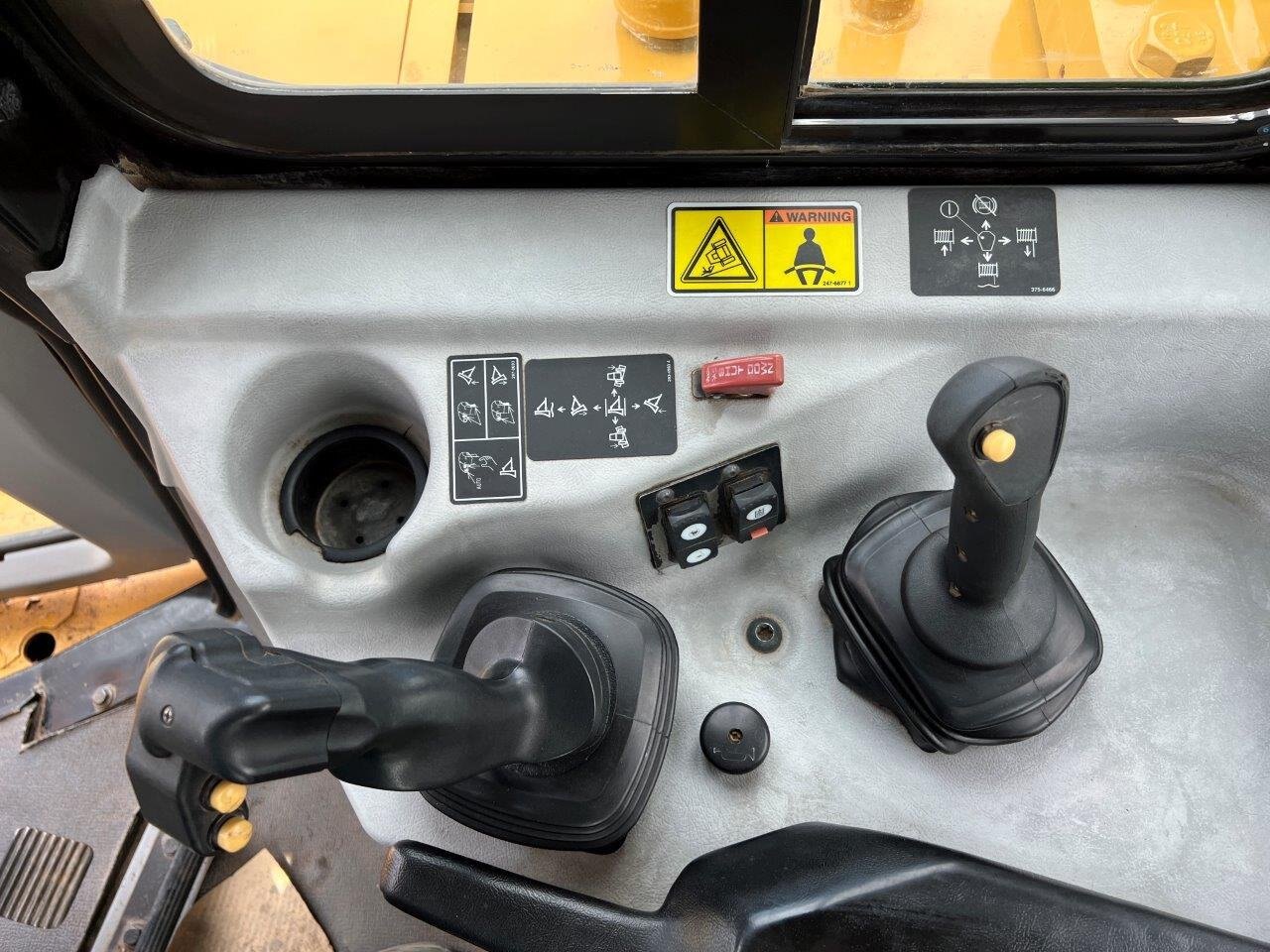 2014 Caterpillar D6T LGP Dozer NO DEF #8758 BP