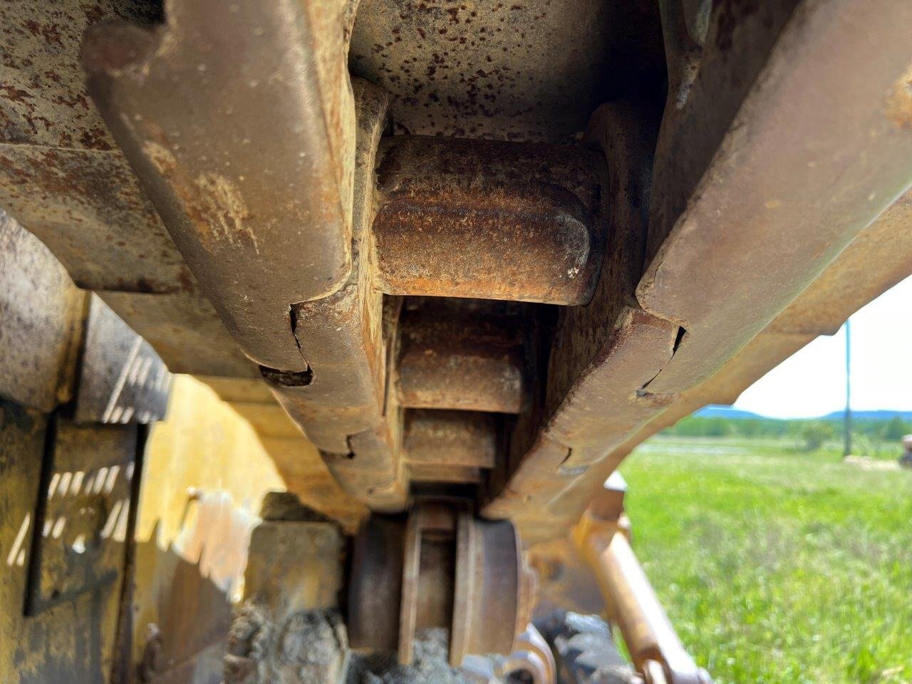 1983 CAT D8L Dozer with Single Shank Ripper #8770 JF