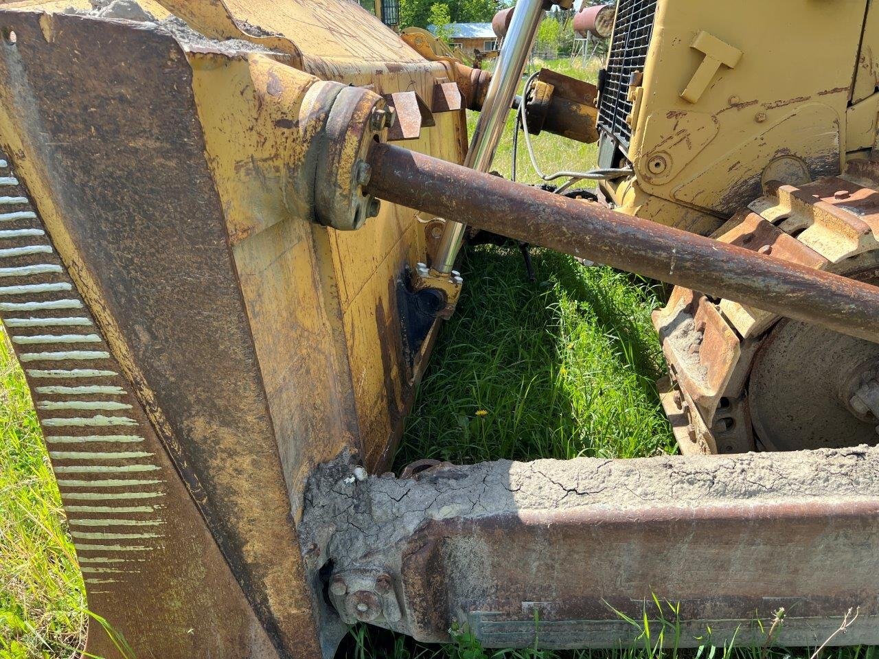 1983 CAT D8L Dozer with Single Shank Ripper #8770 JF