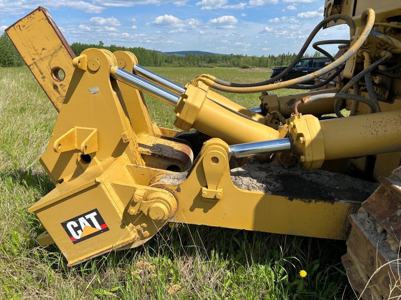 1983 CAT D8L Dozer with Single Shank Ripper #8770 JF