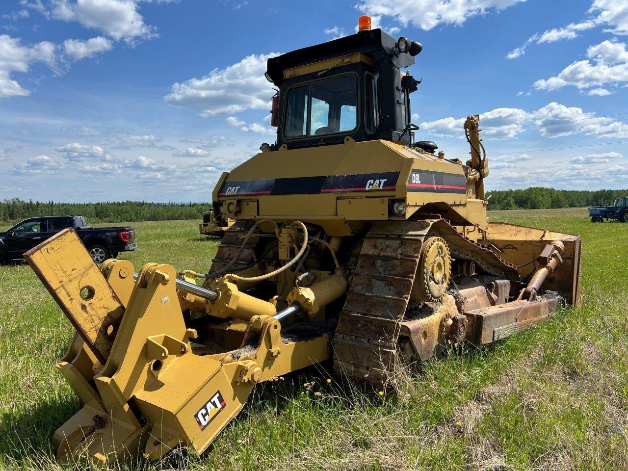 1983 CAT D8L Dozer with Single Shank Ripper #8770 JF