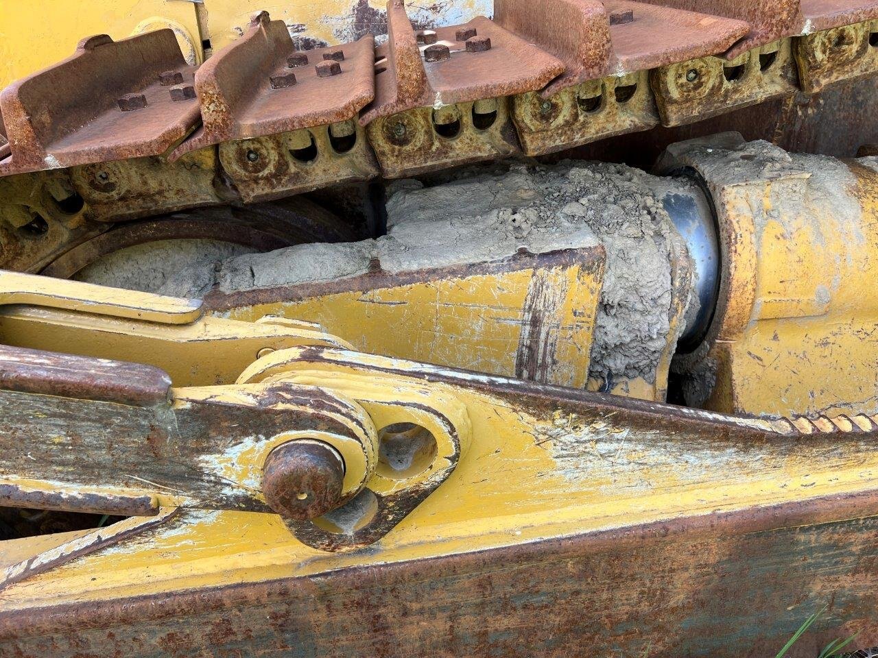 1996 CAT D8N Dozer with Ripper and NEW Engine #8771 JF