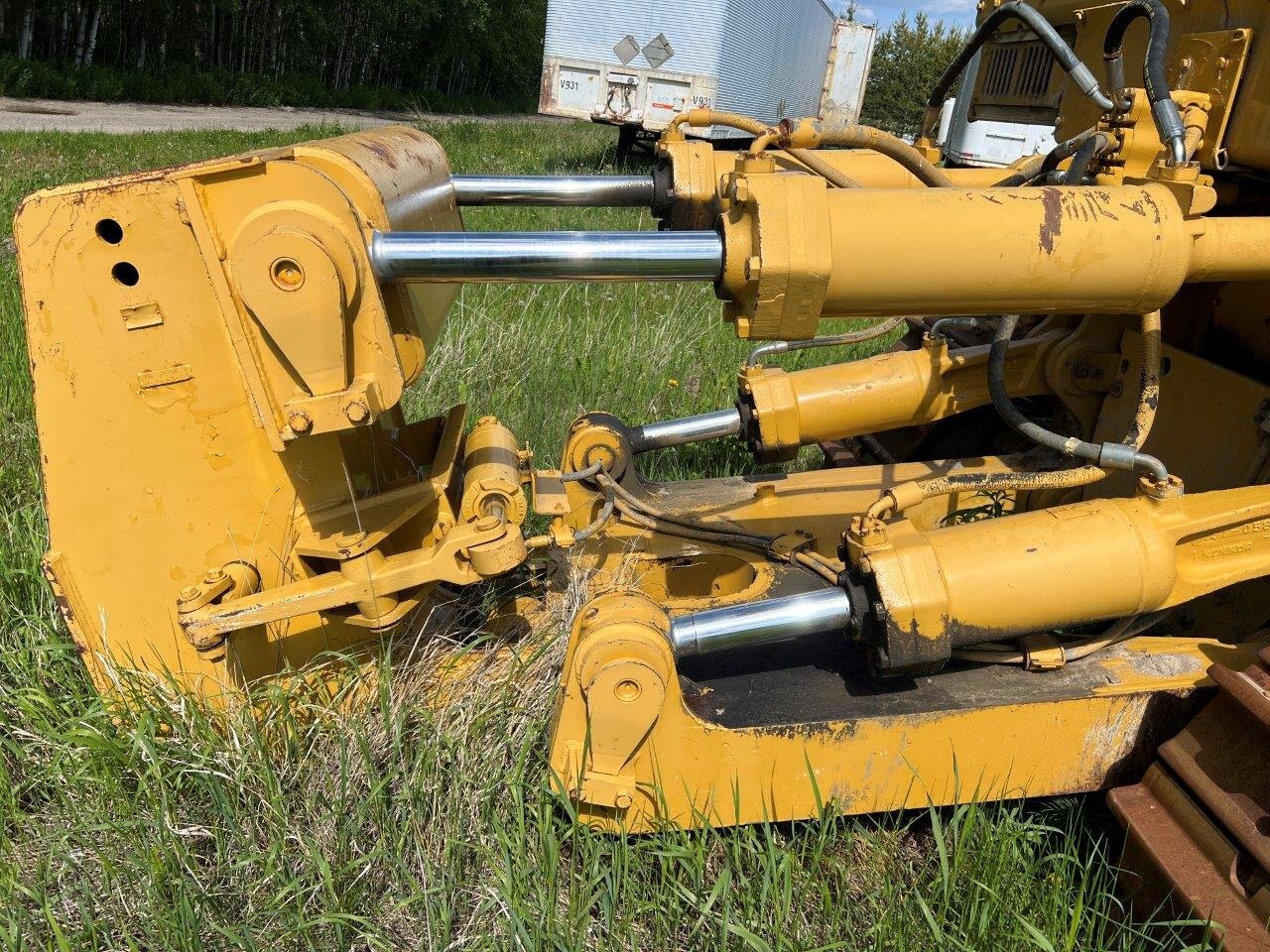 1996 CAT D8N Dozer with Ripper and NEW Engine #8771 JF