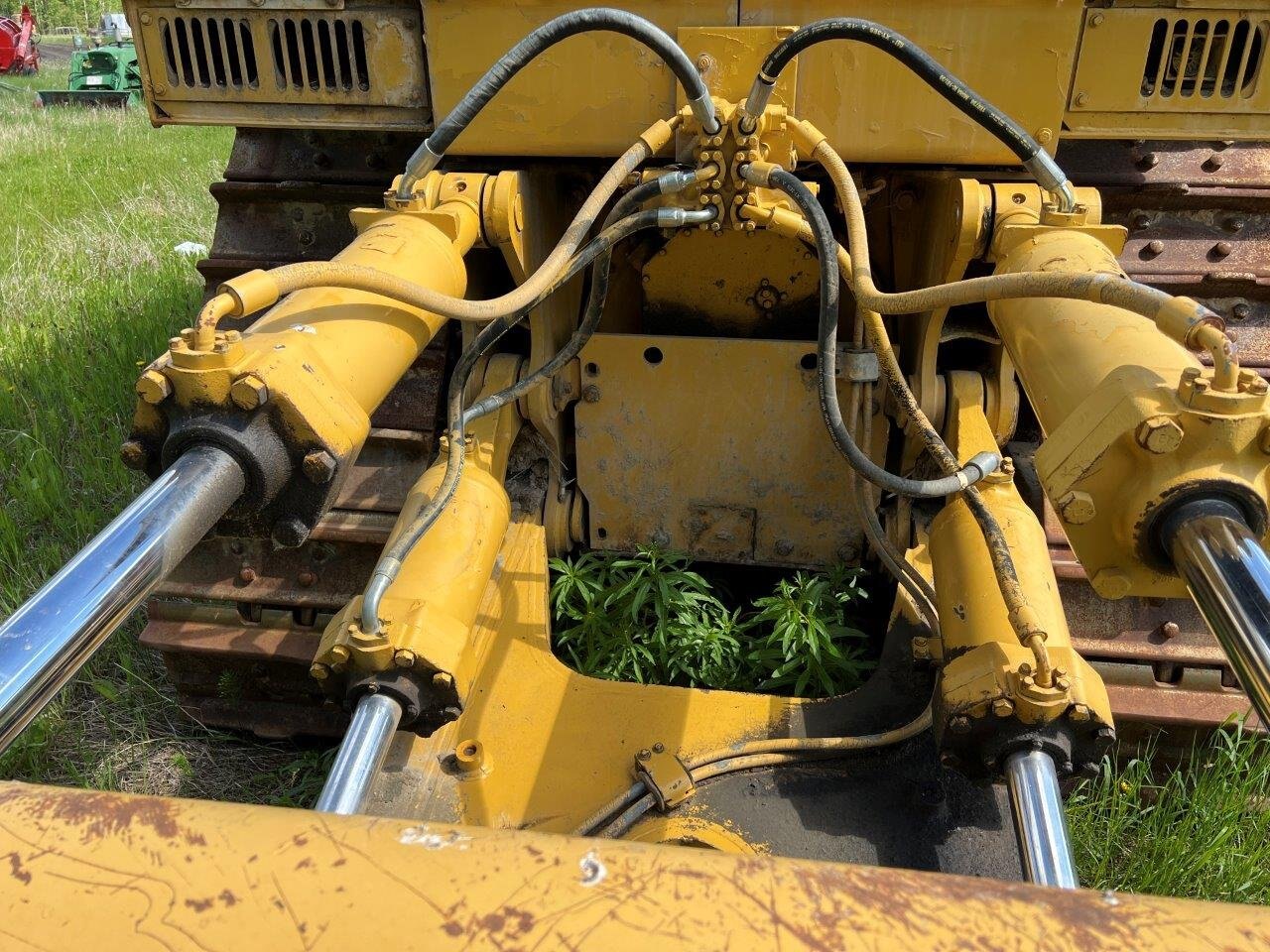 1996 CAT D8N Dozer with Ripper and NEW Engine #8771 JF