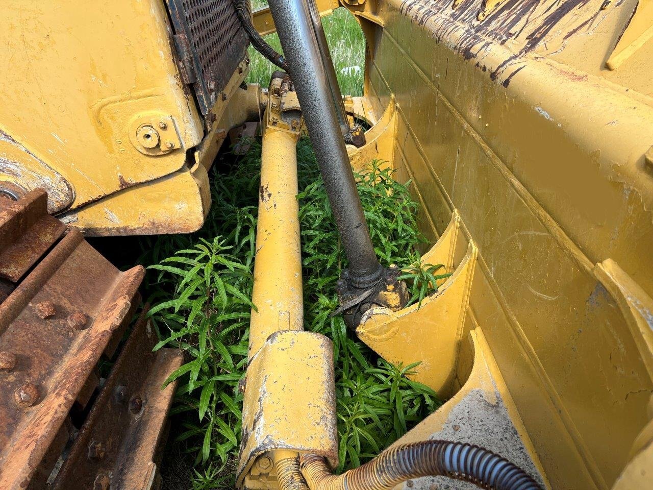 1996 CAT D8N Dozer with Ripper and NEW Engine #8771 JF