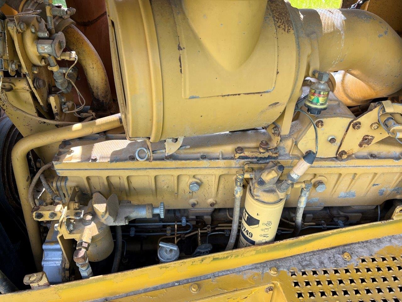 1996 CAT D8N Dozer with Ripper and NEW Engine #8771 JF