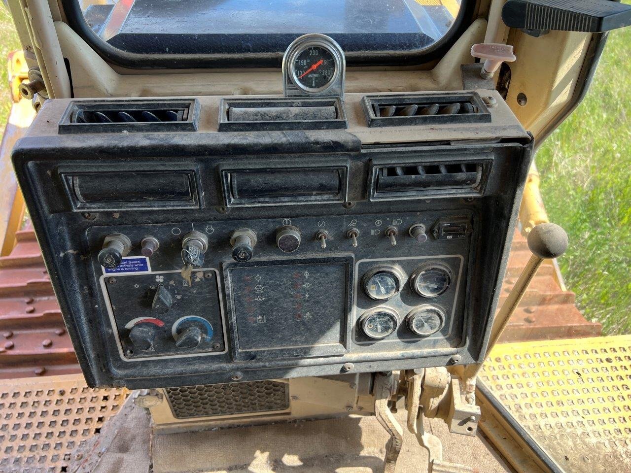 1996 CAT D8N Dozer with Ripper and NEW Engine #8771 JF