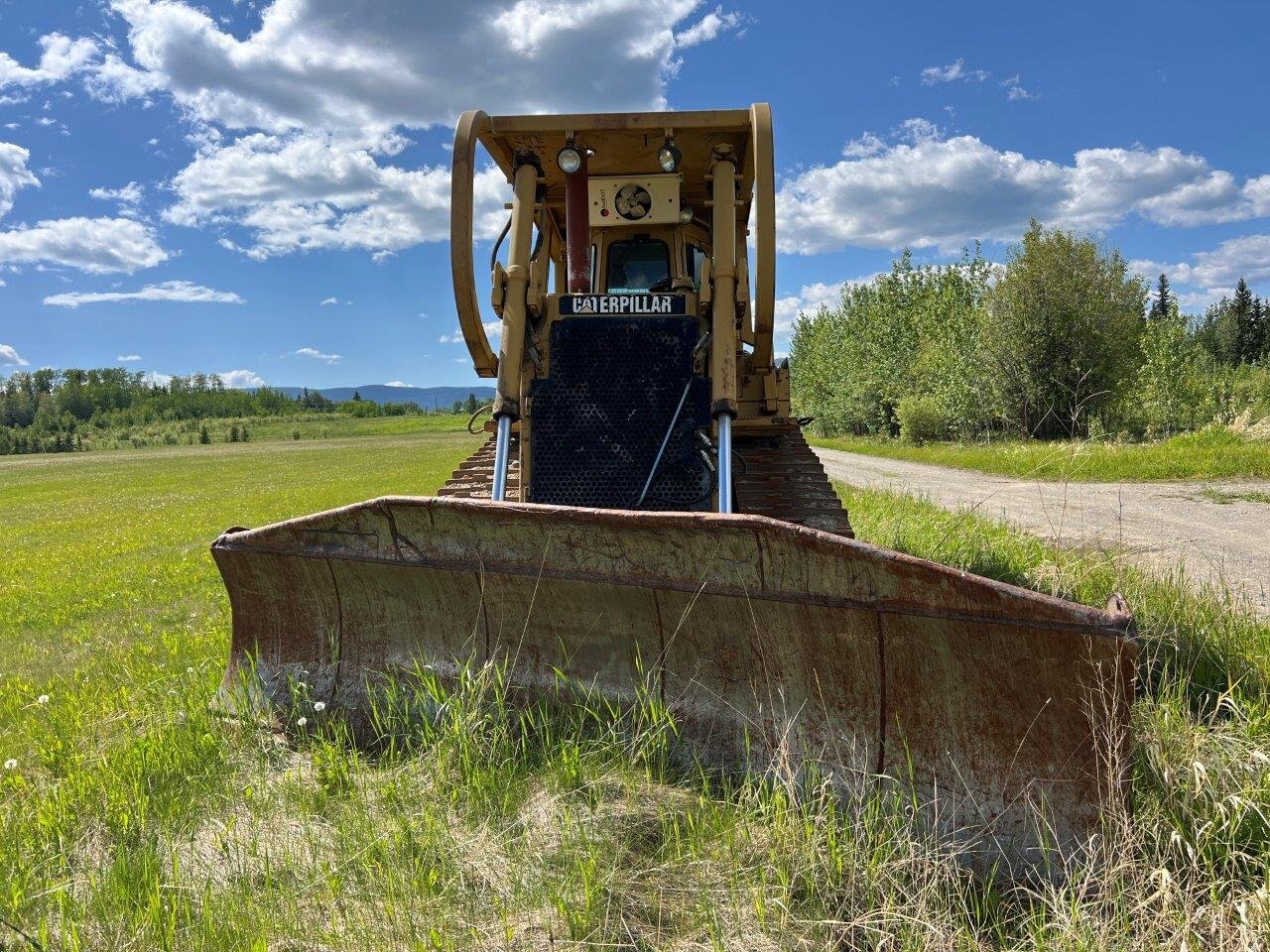 1989 CAT D8N Dozer with Ripper and NEW Undercarriage #8772 JF