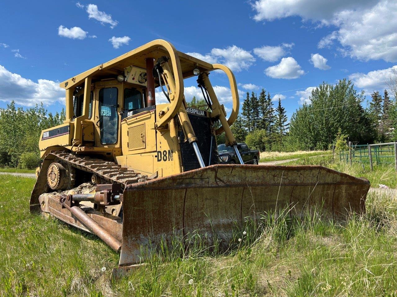 1989 CAT D8N Dozer with Ripper and NEW Undercarriage #8772 JF