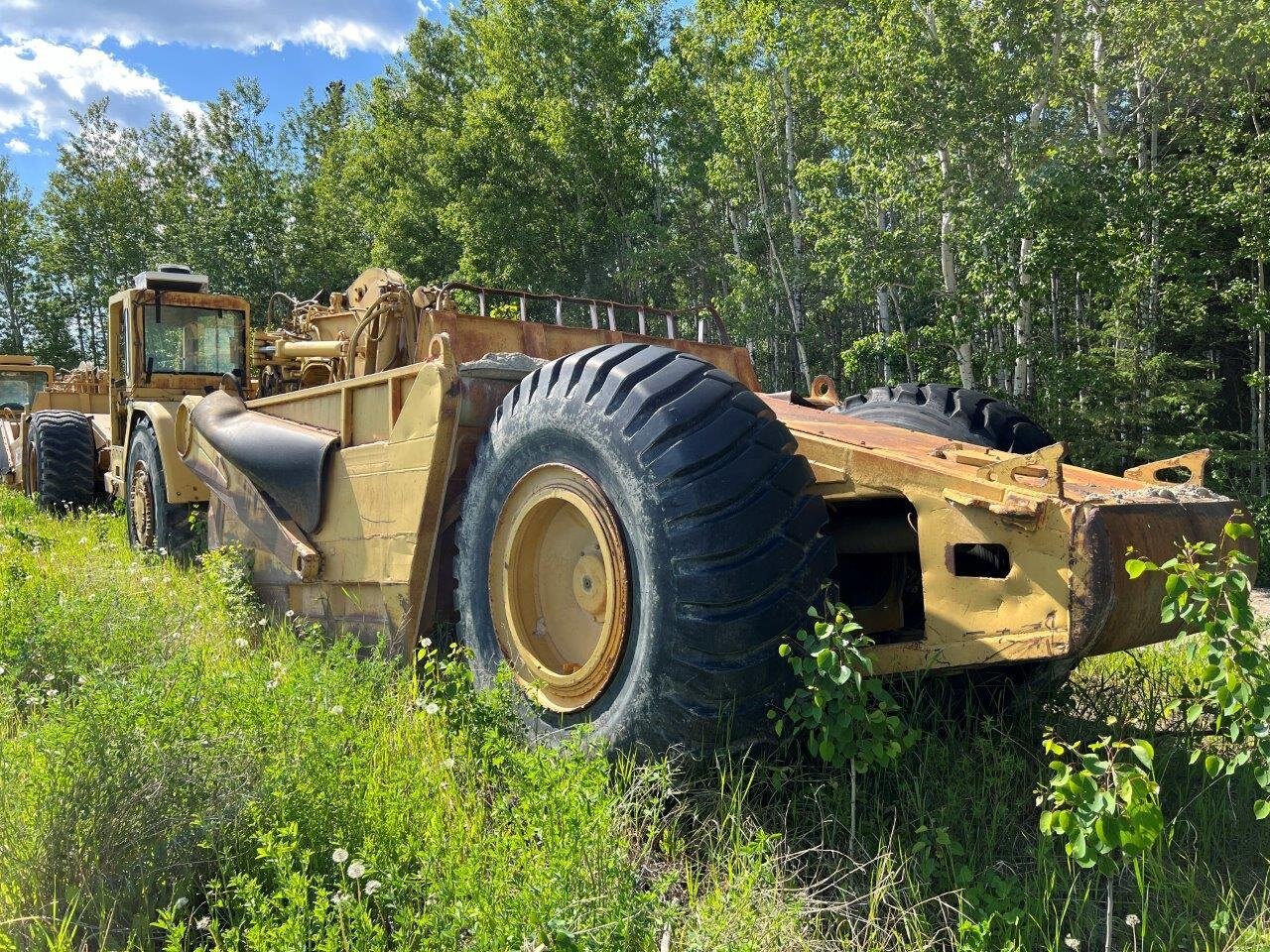 1985 CAT 621B Motorscraper #8766 JF