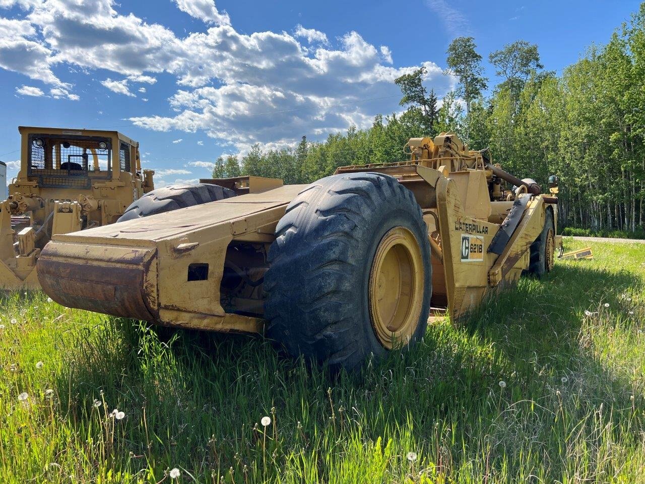 1985 CAT 621B Motorscraper FOR PARTS #8765 JF