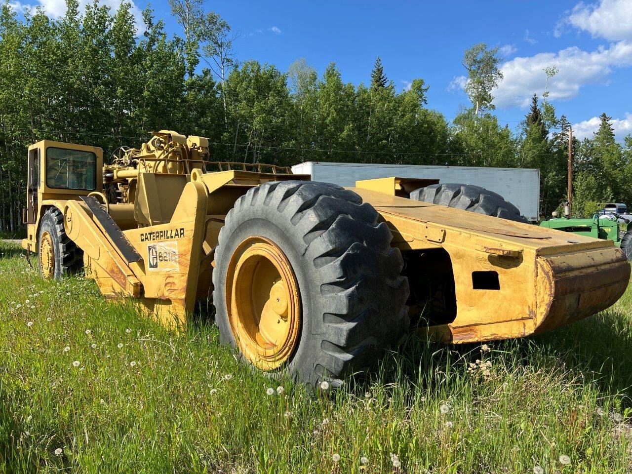 1985 CAT 621B Motorscraper FOR PARTS #8765 JF