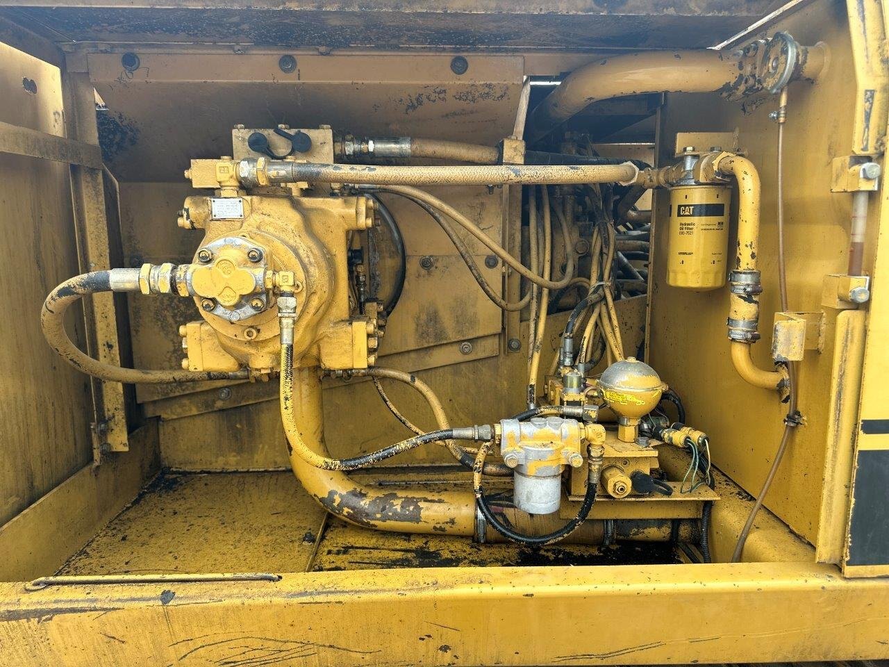 1989 CATERPILLAR EL200B Hydraulic Excavator #8740 JA 