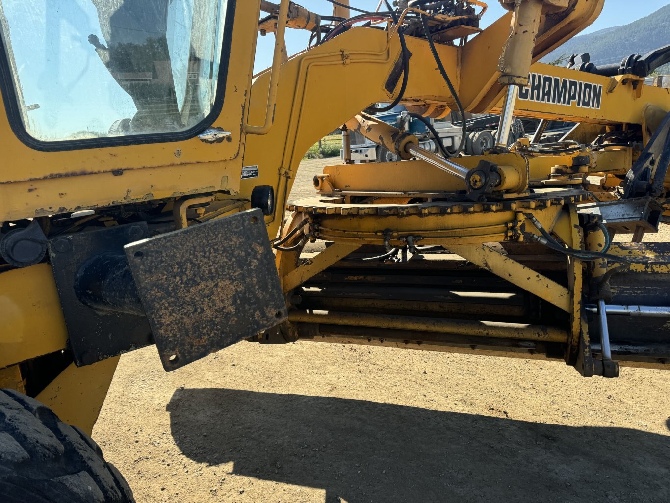 1986 Champion 730 Motor Grader #8750 JP