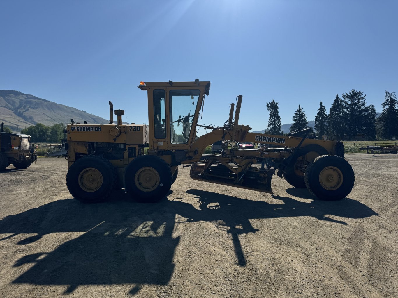 1986 Champion 730 Motor Grader #8750 JP