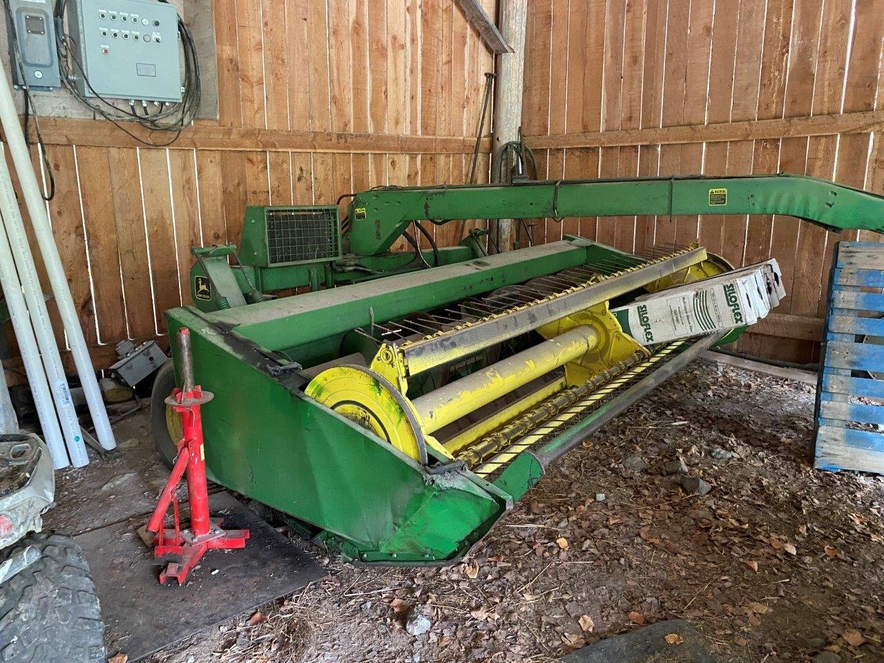 1990's John Deere 1380 Haybine #8733 AS