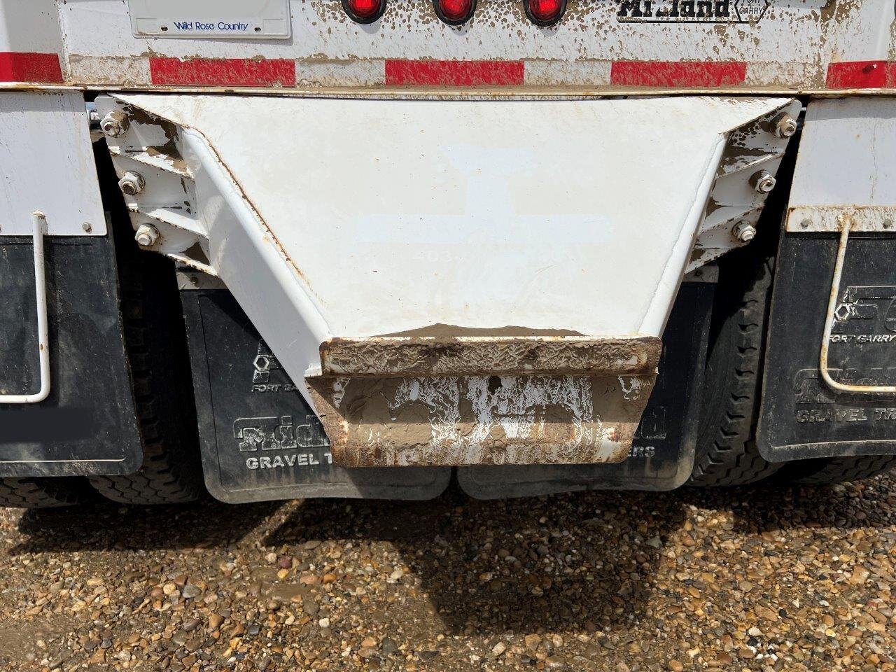 2011 Midland MG38 TC3000 Triaxle Clam Bottom Dump Trailer #8723 JF