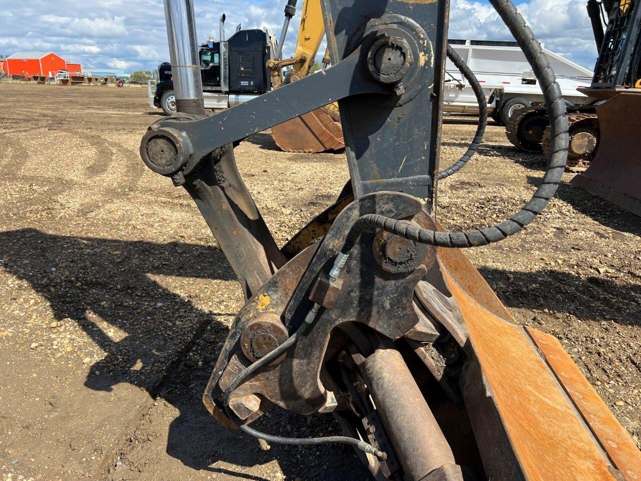 2011 Deere 225D LC Excavator #8729 JF