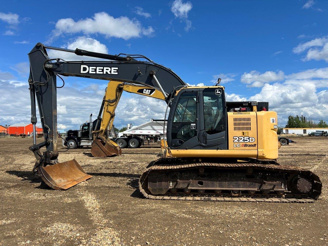 2011 Deere 225D LC Excavator #8729 JF