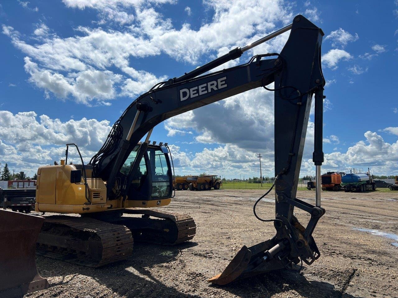 2011 Deere 225D LC Excavator #8729 JF