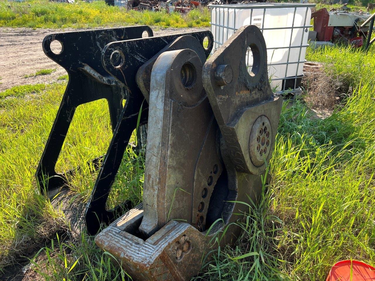 2008 LINKBELT 330 LX Excavator with Genesis LXP 300 Pulverizer AND Shear #8736 JF