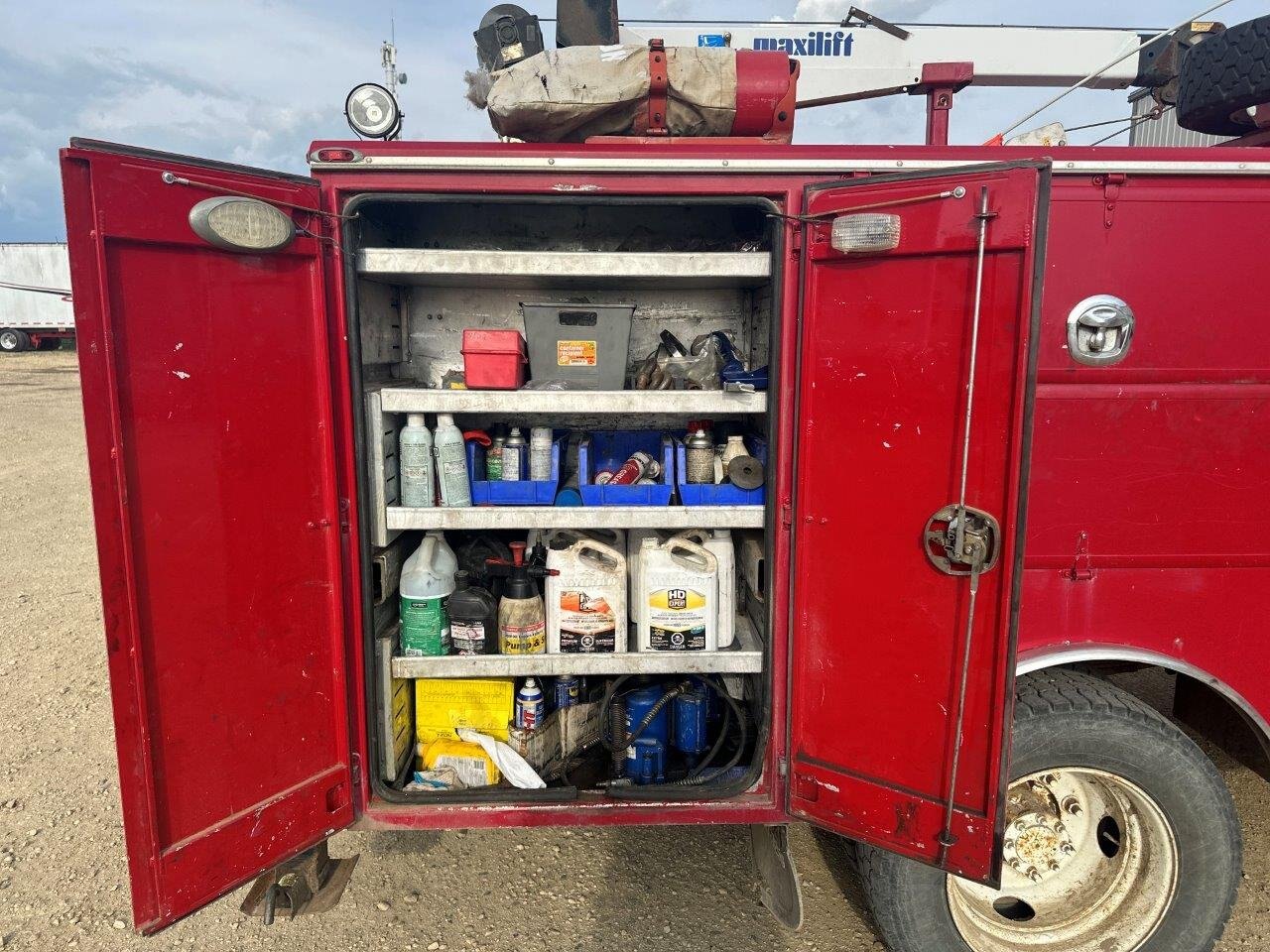 2007 GMC C5500 Service Truck with Crane #8651 JA