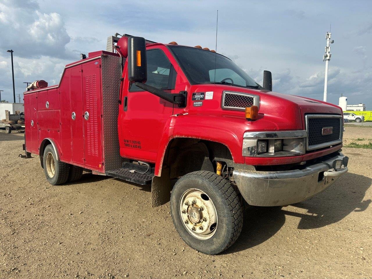 2007 GMC C5500 Service Truck with Crane #8651 JA