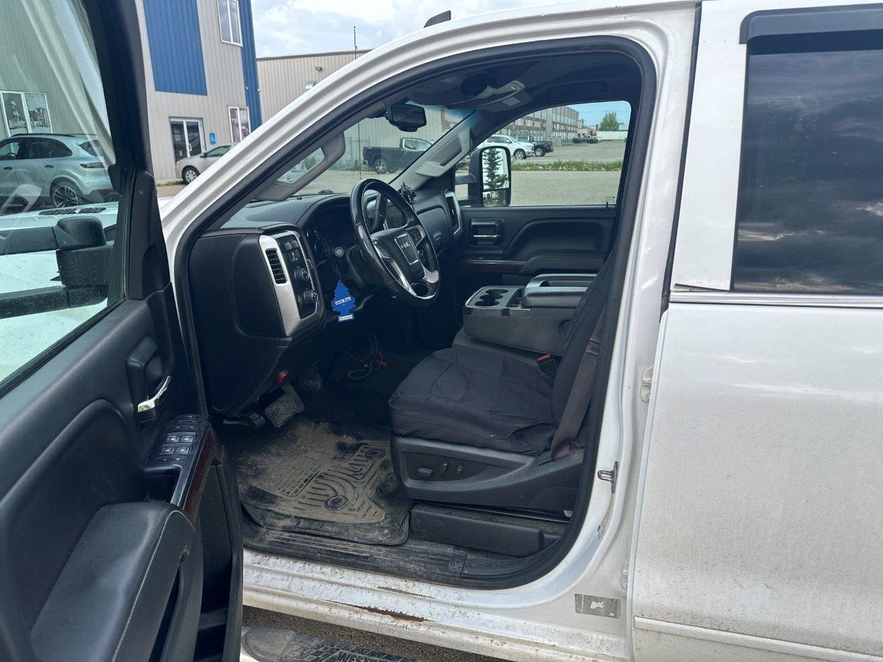 2015 GMC Sierra 3500 HD Double Cab with Tool Canopy #8652 JA