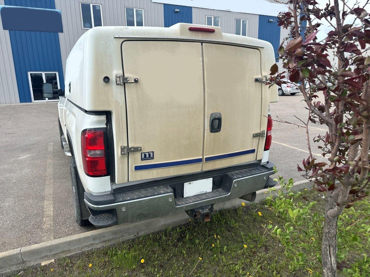 2015 GMC Sierra 3500 HD Double Cab with Tool Canopy #8652 JA