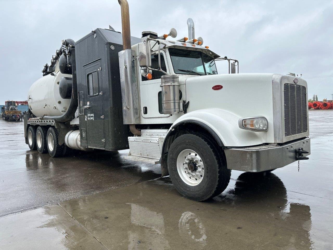 2015 Peterbilt 397 Tornado F4SL Hydrovac Truck #8638 JA