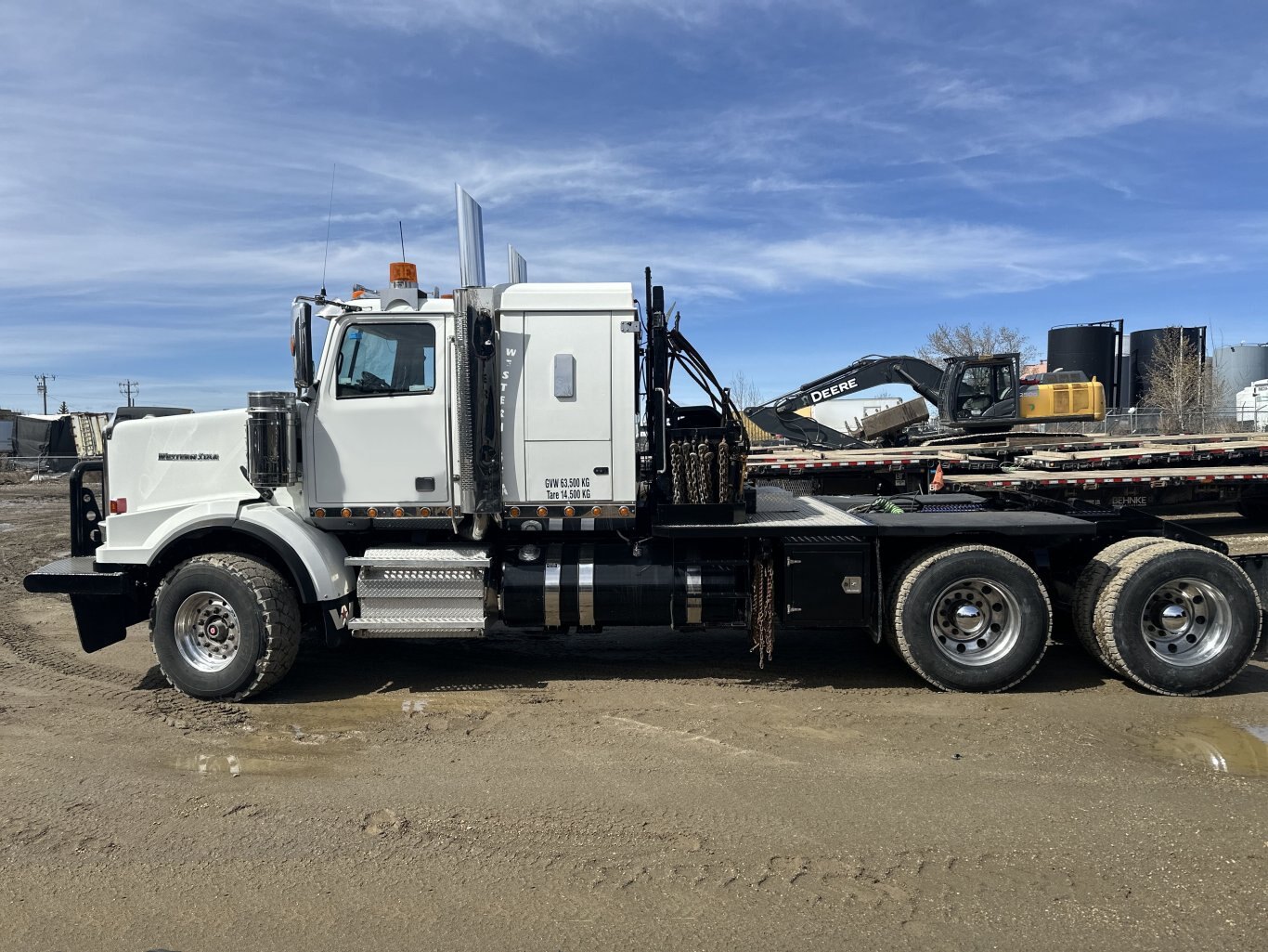 2015 Western Star 4900SA Sleeper Tandem Winch Truck #8623 JA