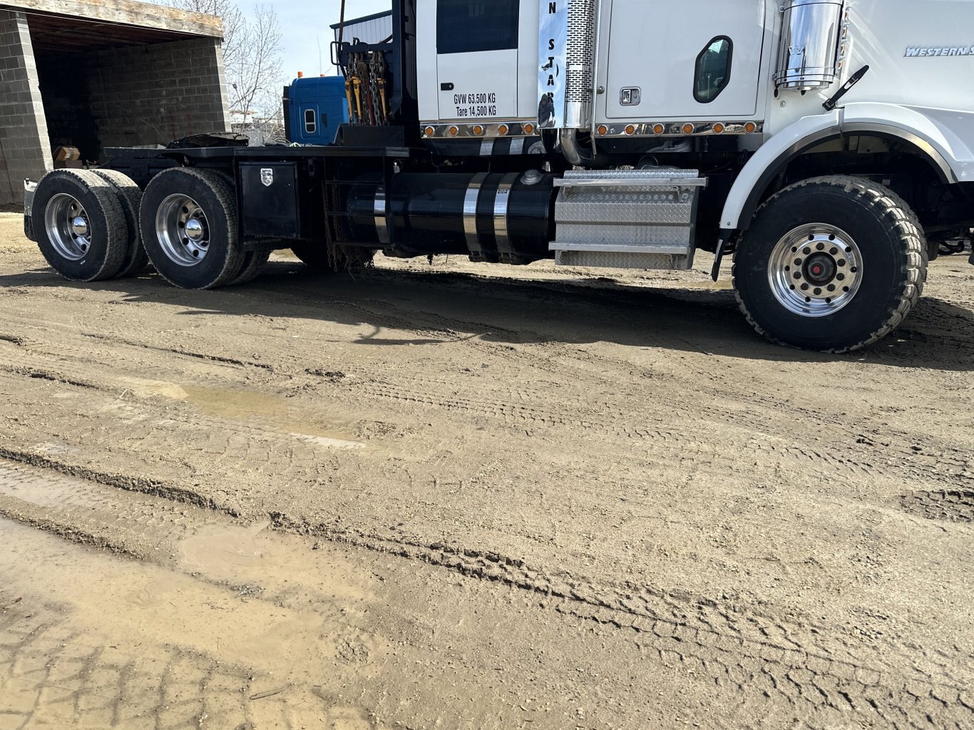 2015 Western Star 4900SA Sleeper Tandem Winch Truck #8623 JA