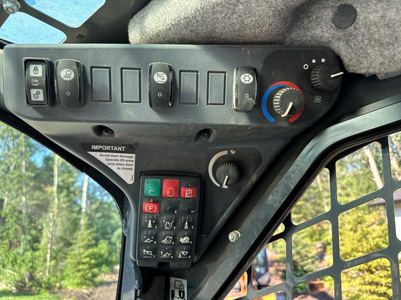 2018 Deere 323E Tracked Skid Steer #8843 JA