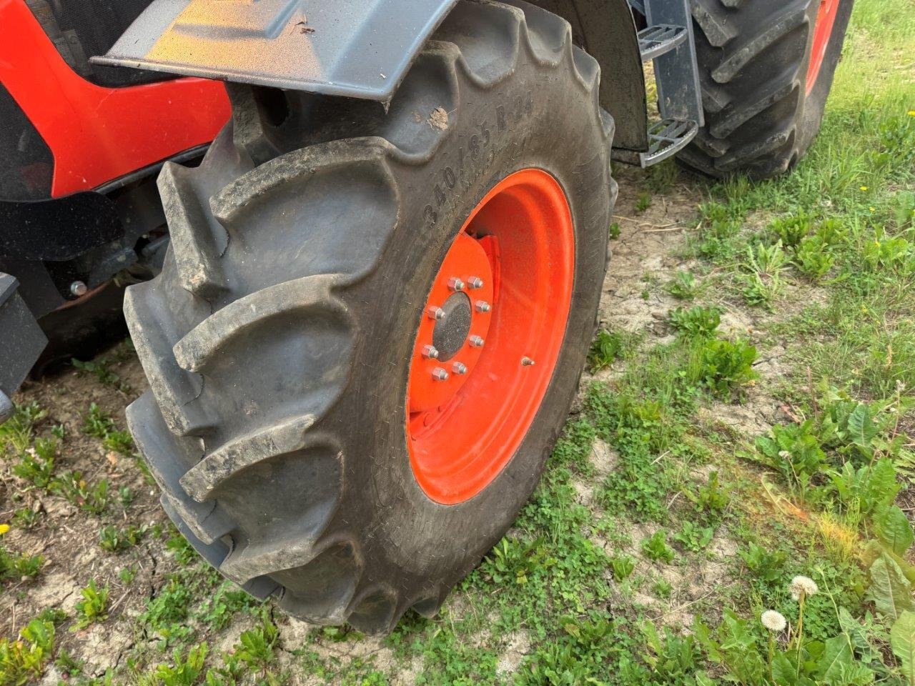 2020 Kubota M6S111D 114hp tractor with grapple #8845 JP