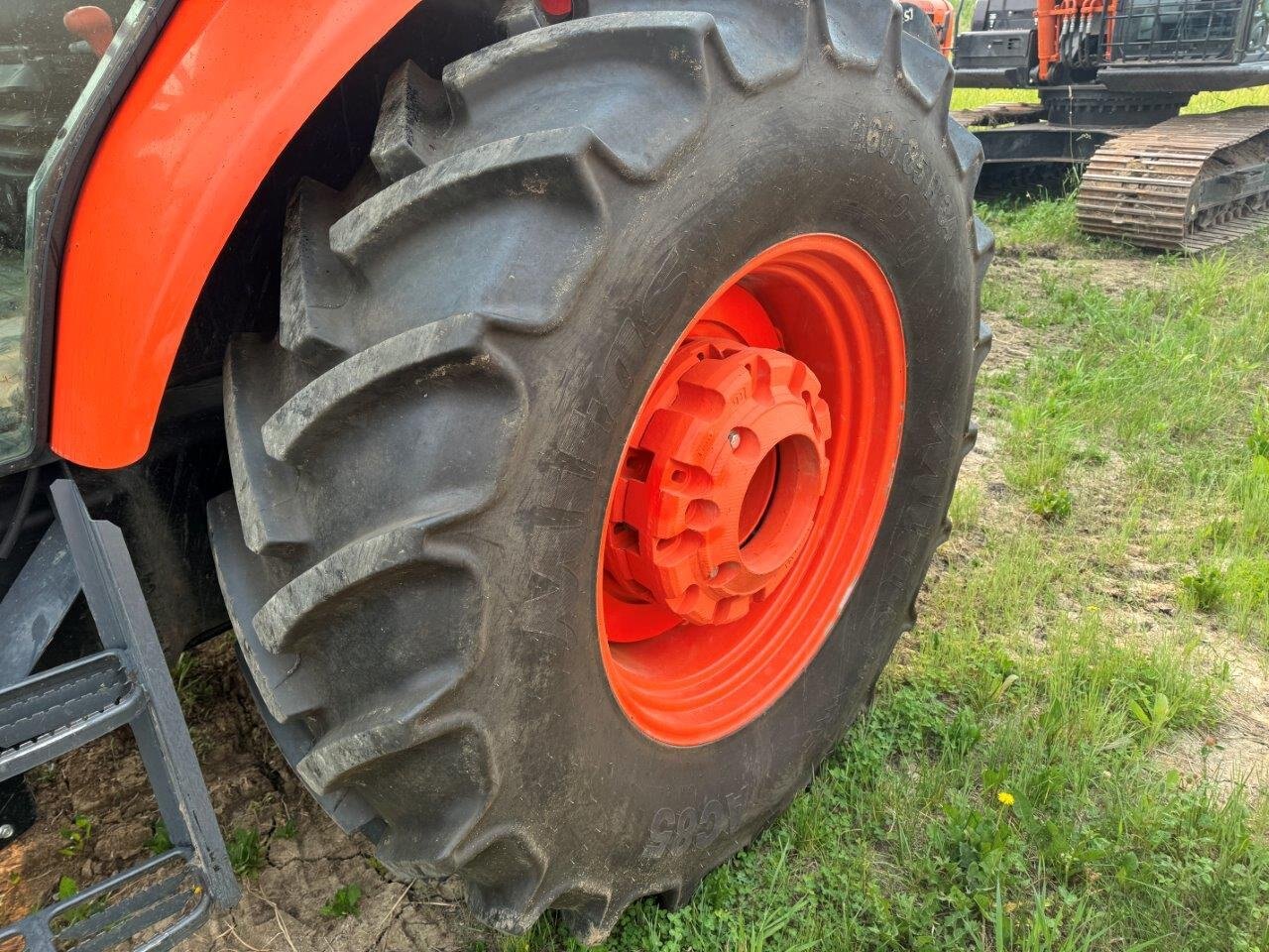 2020 Kubota M6S111D 114hp tractor with grapple #8845 JP