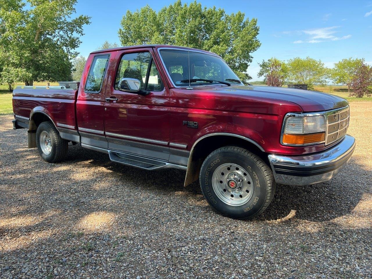 1994 Ford F150 One Owner Pickup #8846 JF