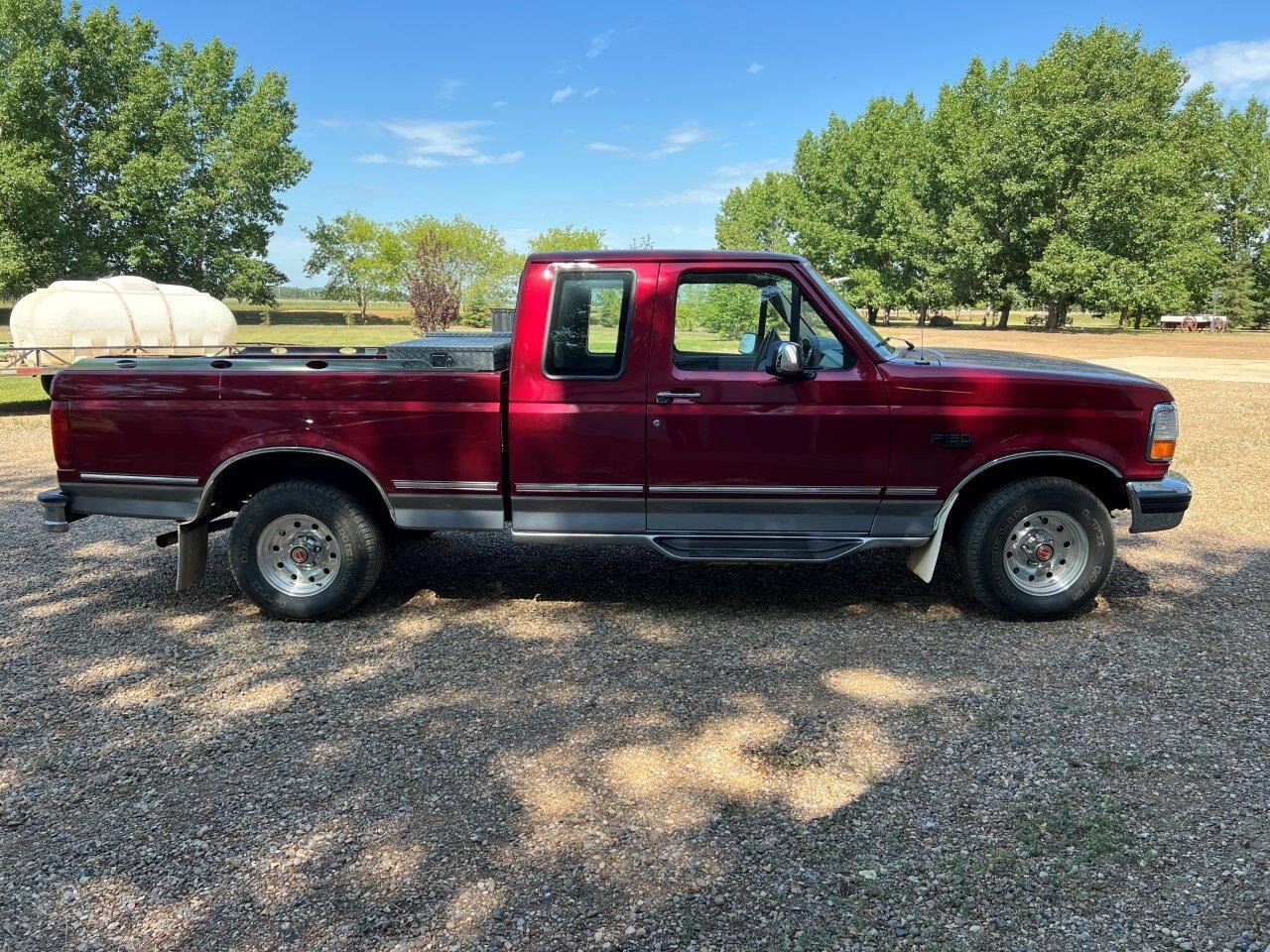 1994 Ford F150 One Owner Pickup #8846 JF