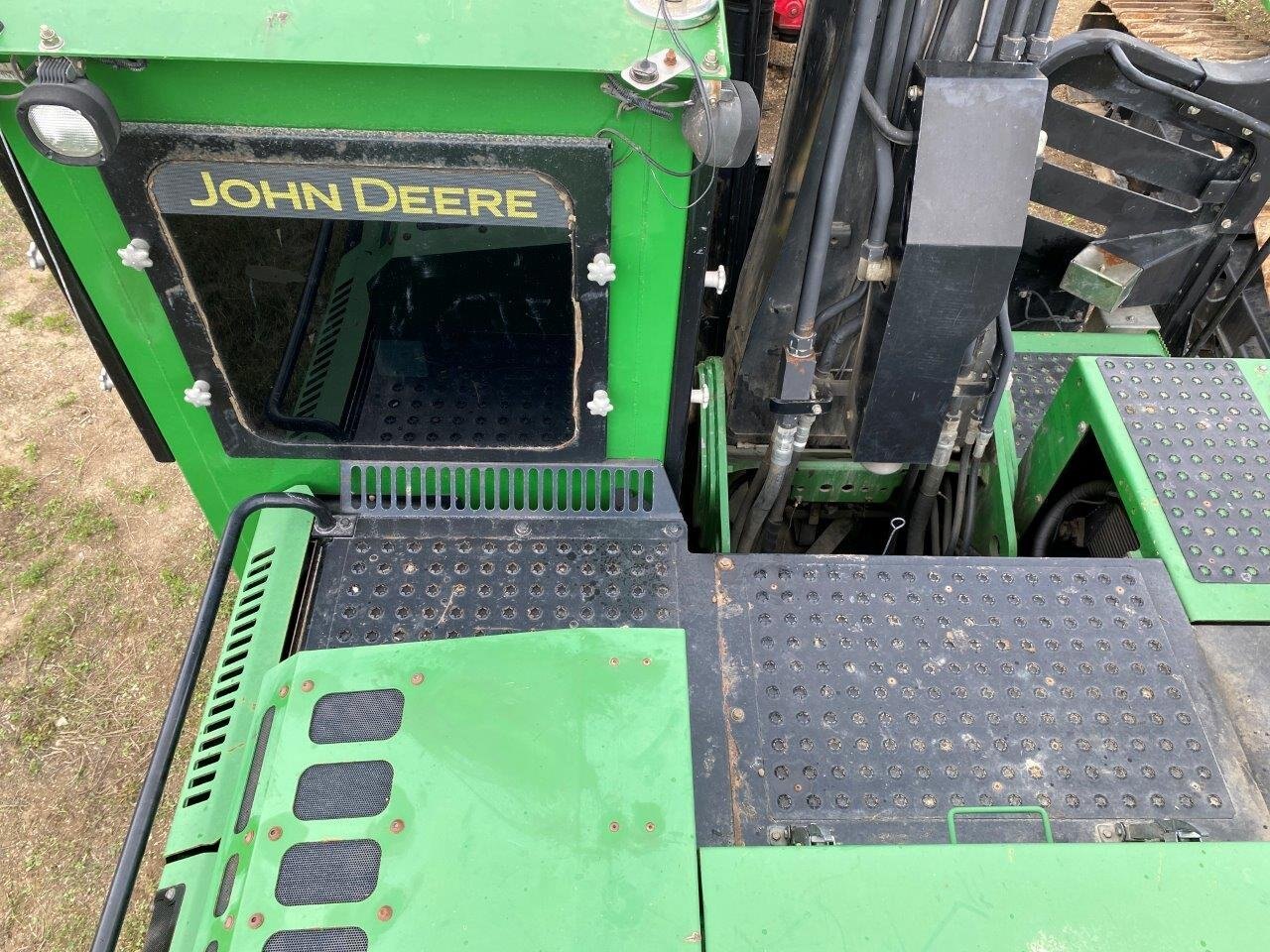 2014 John Deere 2154D Processor #8647 AS