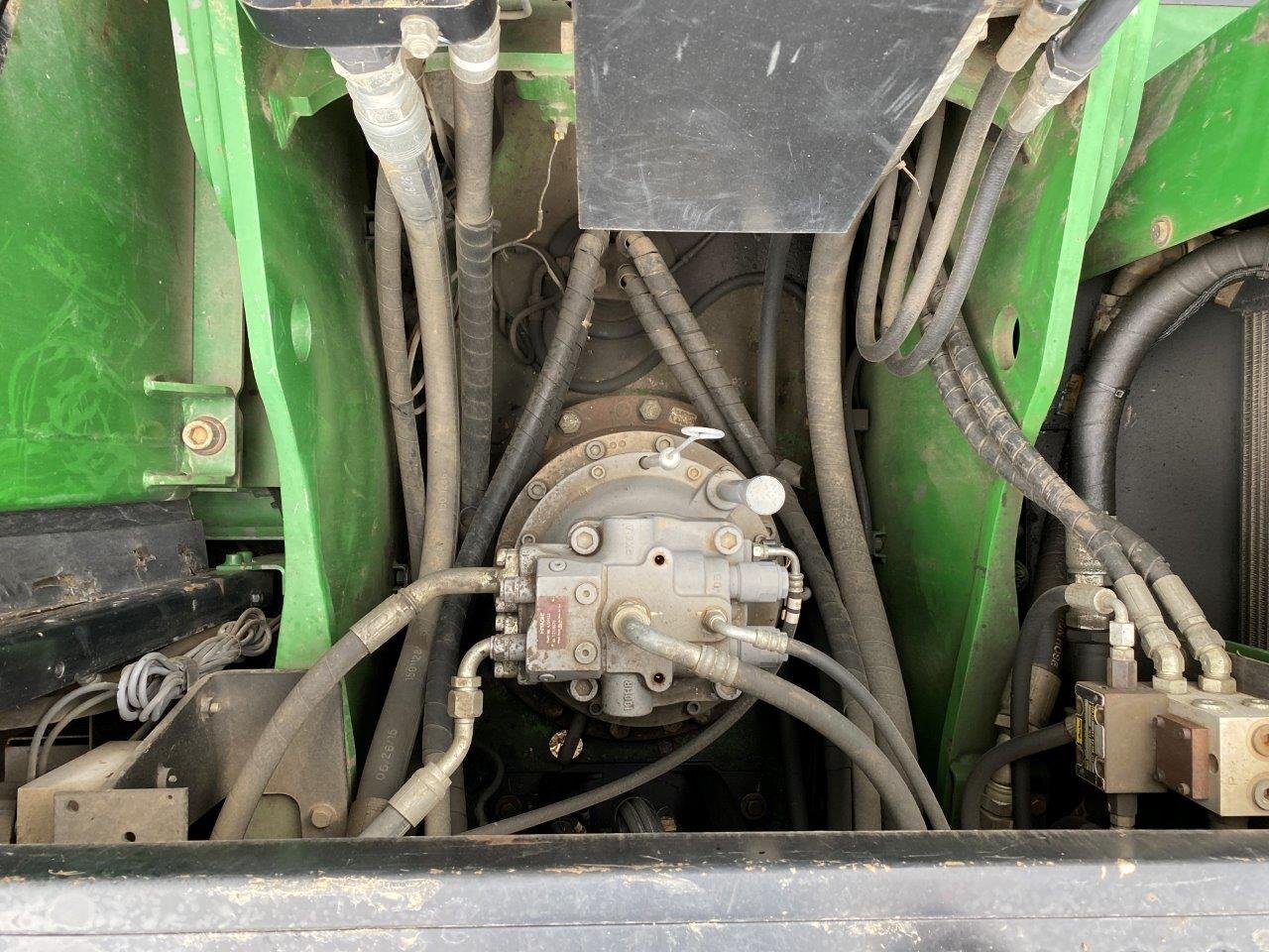 2014 John Deere 2154D Processor #8647 AS