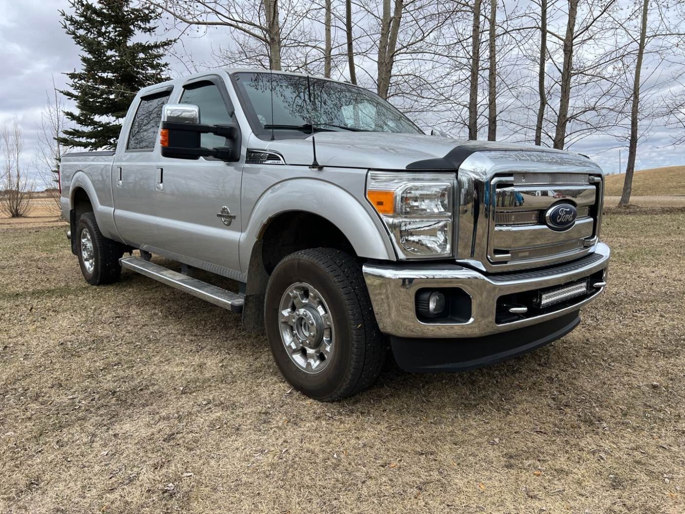 2016 Ford F350 Super Duty Lariat Diesel Crewcab Pickup #8641 JF