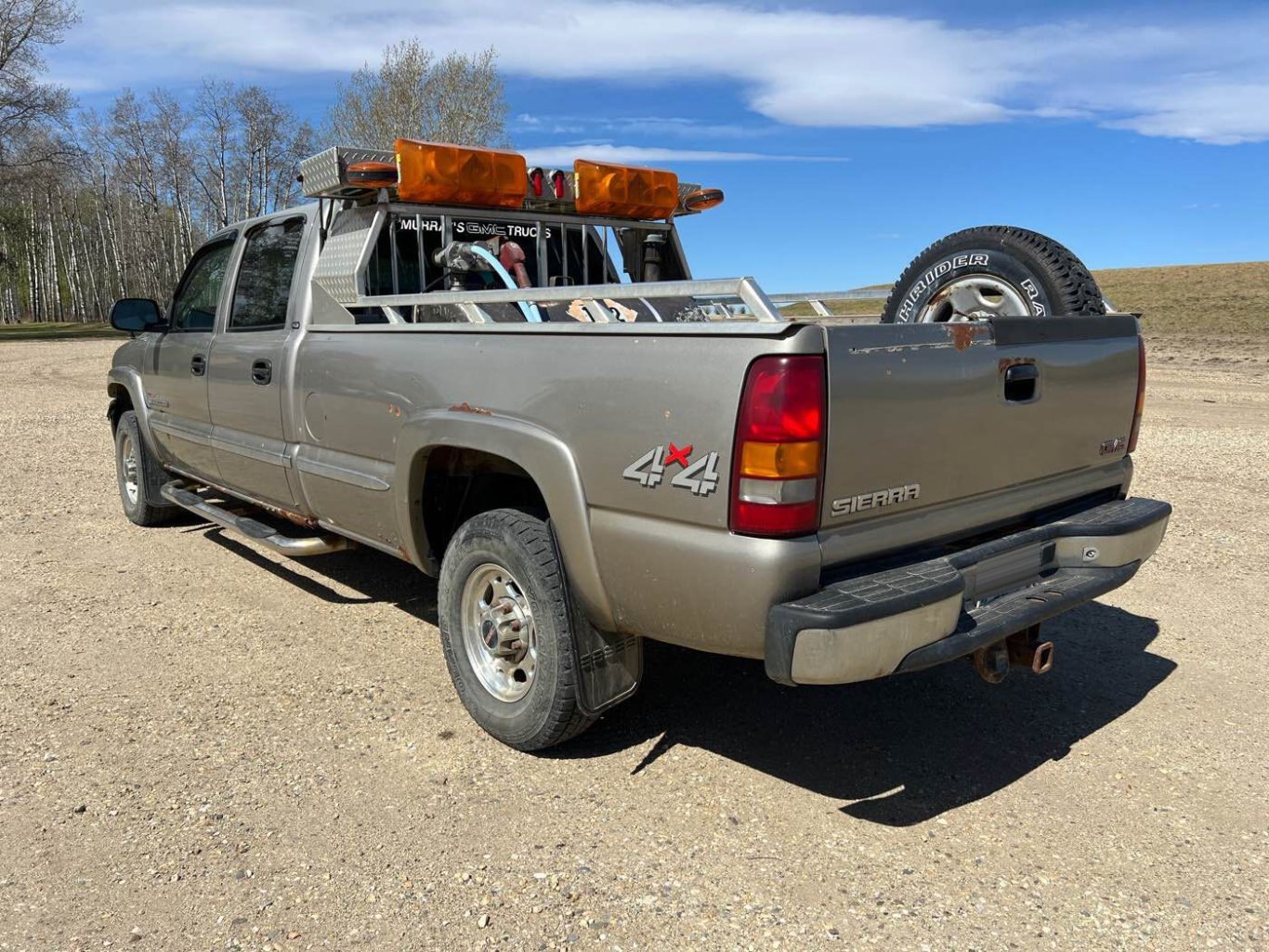 2002 GMC Sierra 2500HD CrewCab Pickup #8642 JF