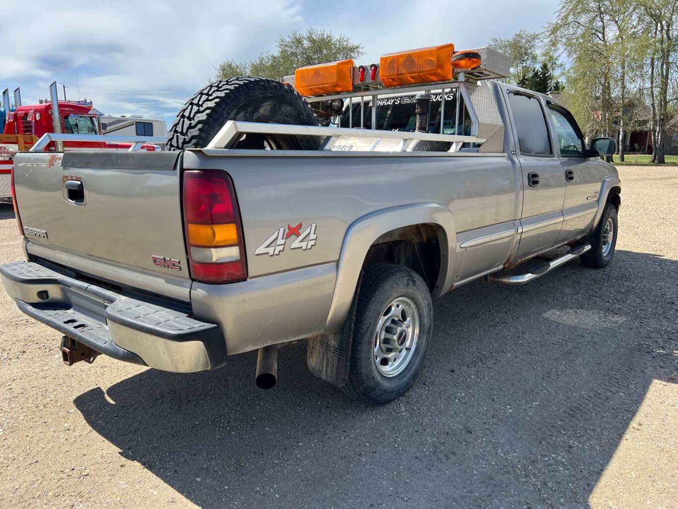 2002 GMC Sierra 2500HD CrewCab Pickup #8642 JF