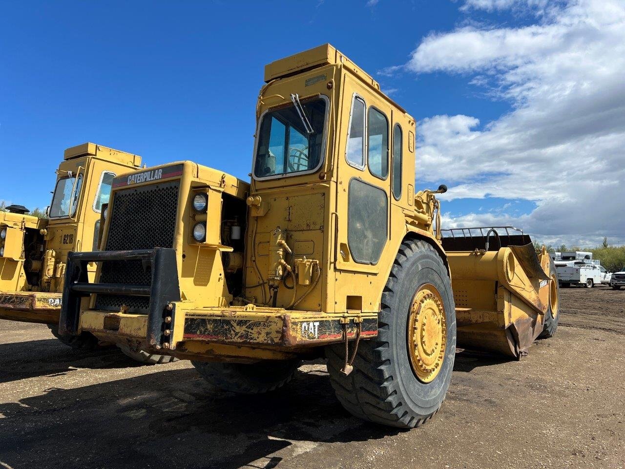 1985 CAT 621B Motorscraper *** Selling as a PAIR *** #8649 JF