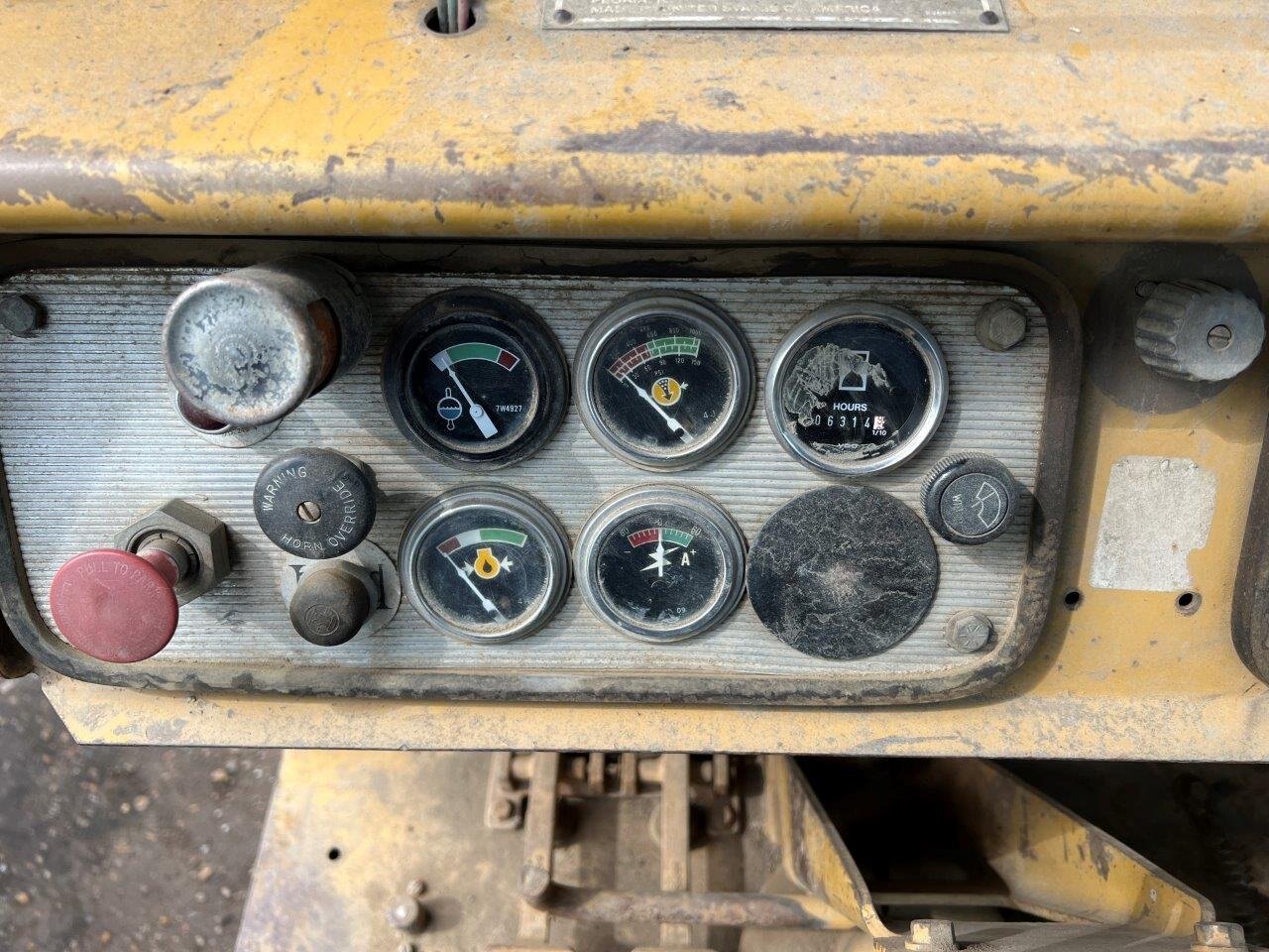 1985 CAT 621B Motorscraper *** Selling as a PAIR *** #8649 JF